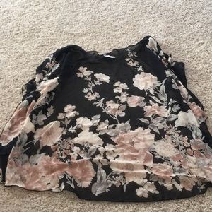Short sleeve floral kimono top